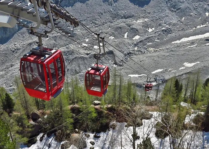 Daire Jonquille Terrasse Centre Mont Blanc Chamonix