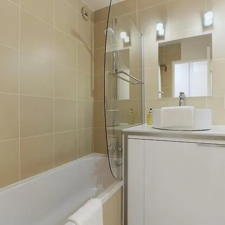 Jonquille Terrasse Centre Mont Blanc